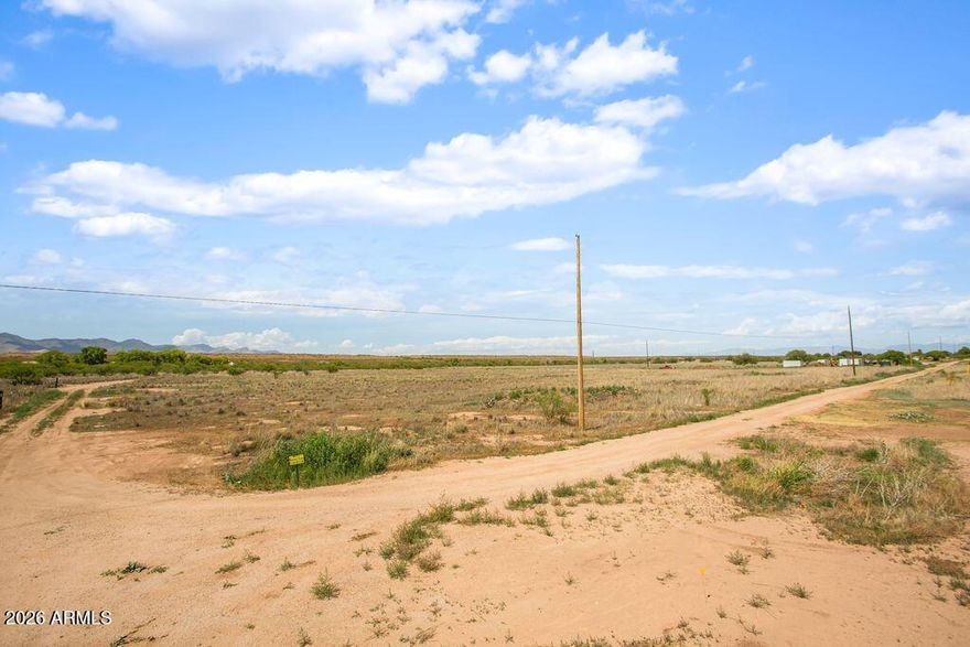 Large building lot with water and power on the property line.  Level building site ready for your new home.  Good access off of a well-maintained gravel road.  several different lots are available.