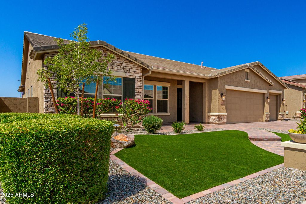 Photo of 18908 W Montebello Avenue, Litchfield Park, AZ 85340 (MLS # 6924474)