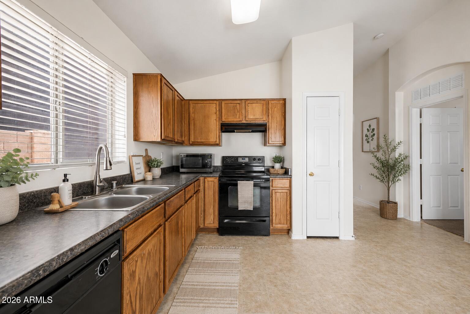OASIS AT MAGIC RANCH UNIT II - Residential