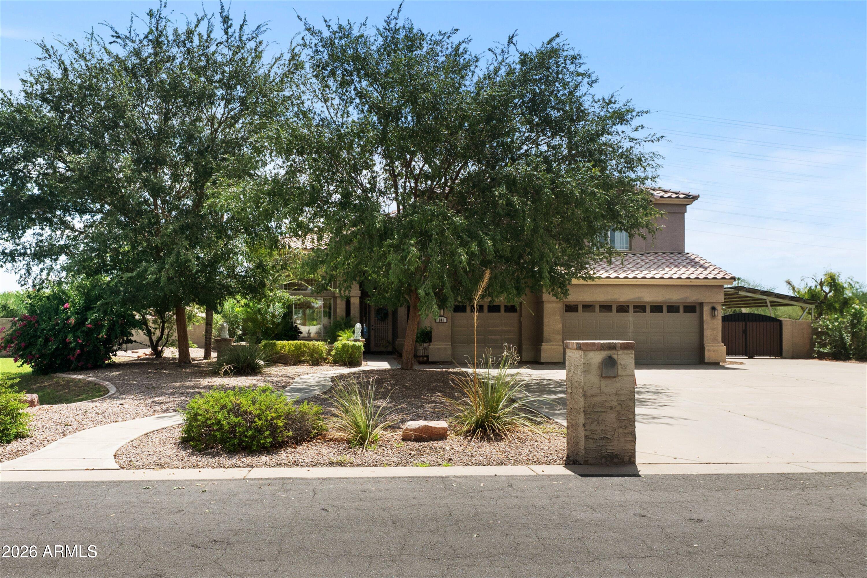241 S Equestrian Court
