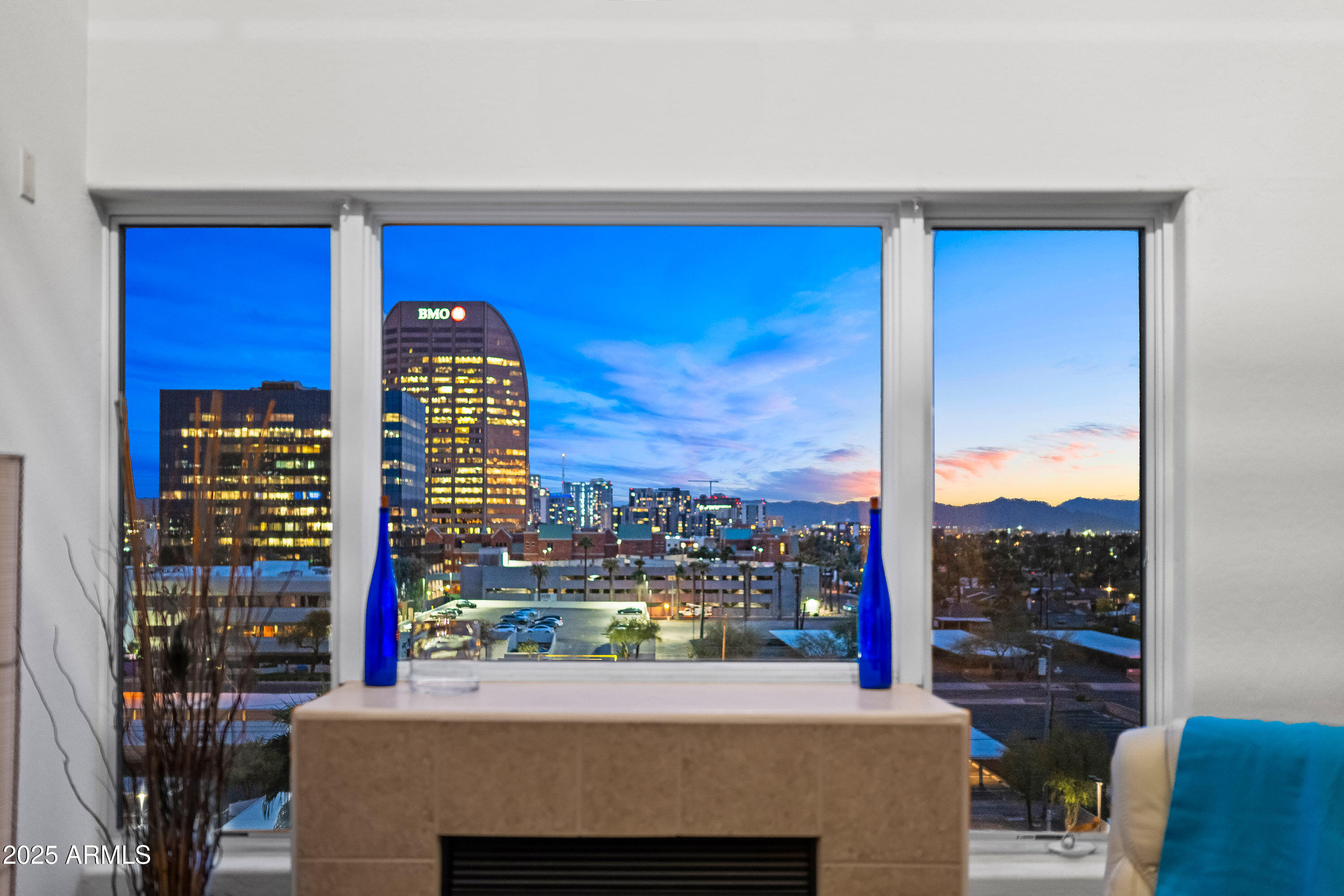 16 W ENCANTO Boulevard 616