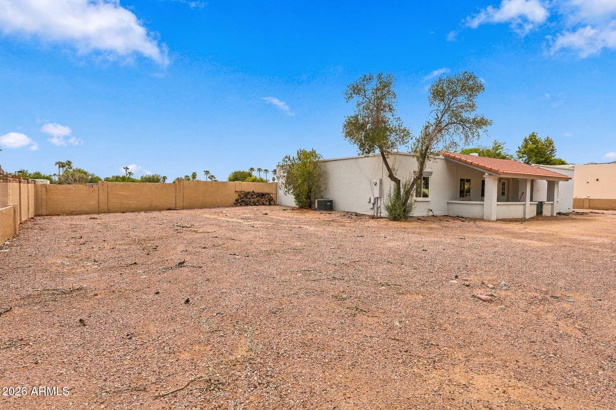 8601 E Cactus Road