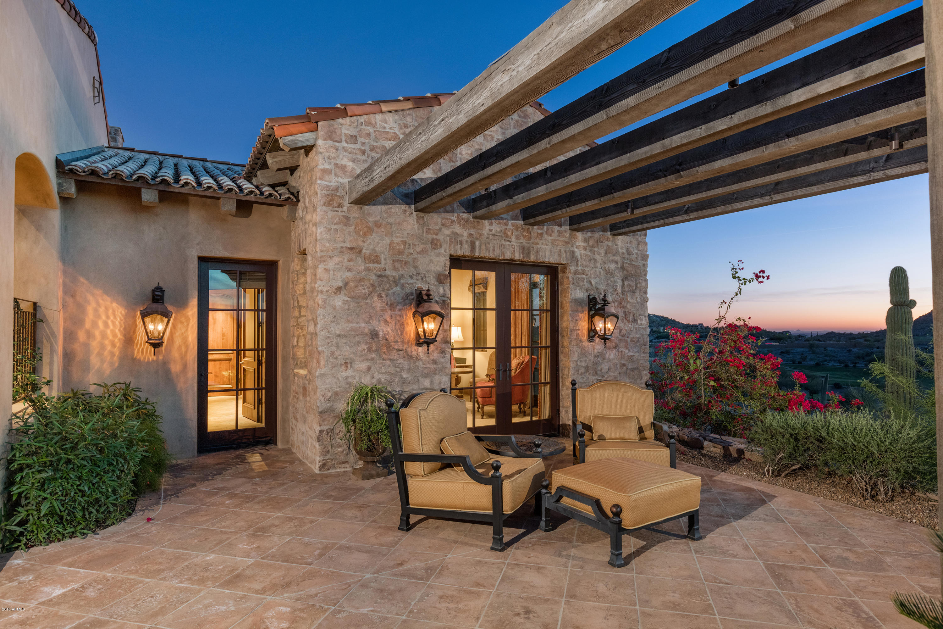 Superstition Mountain - Residential