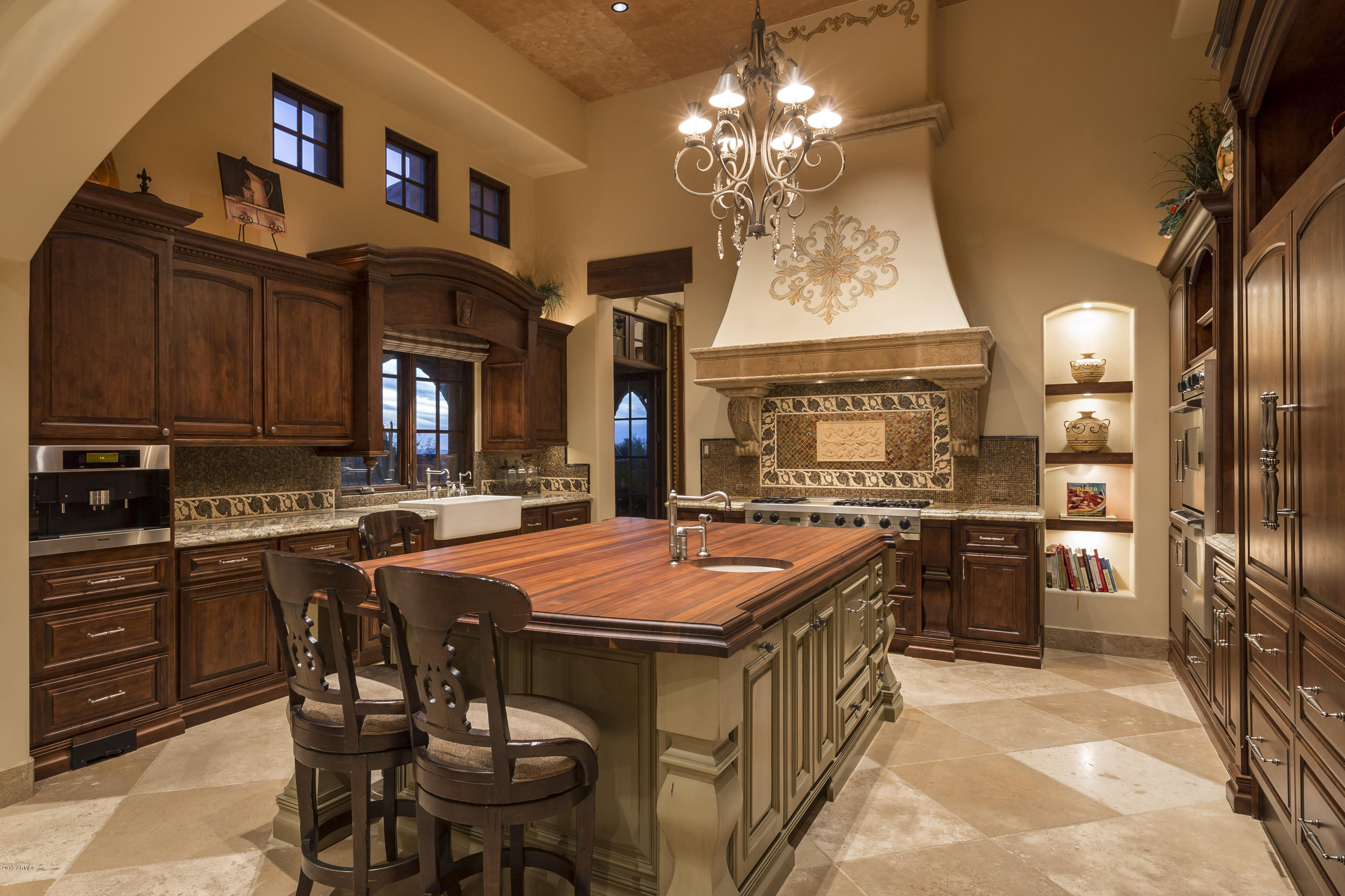 Superstition Mountain - Residential