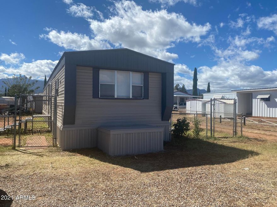 Call today to view this fully remodeled home, with new cabinets, butcher block counter tops, new bathroom vanity, new light fixtures, fresh paint inside and out and nice laminate wood looking flooring!! 
Sellers are licensed Real Estate Agents in the state of Arizona