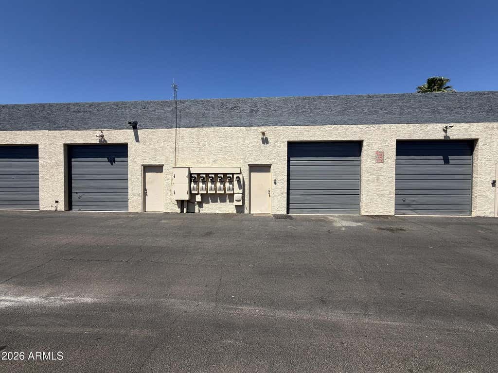 Photo of 7745 E Redfield Road #200, Scottsdale, AZ 85260 (MLS # 7033558)