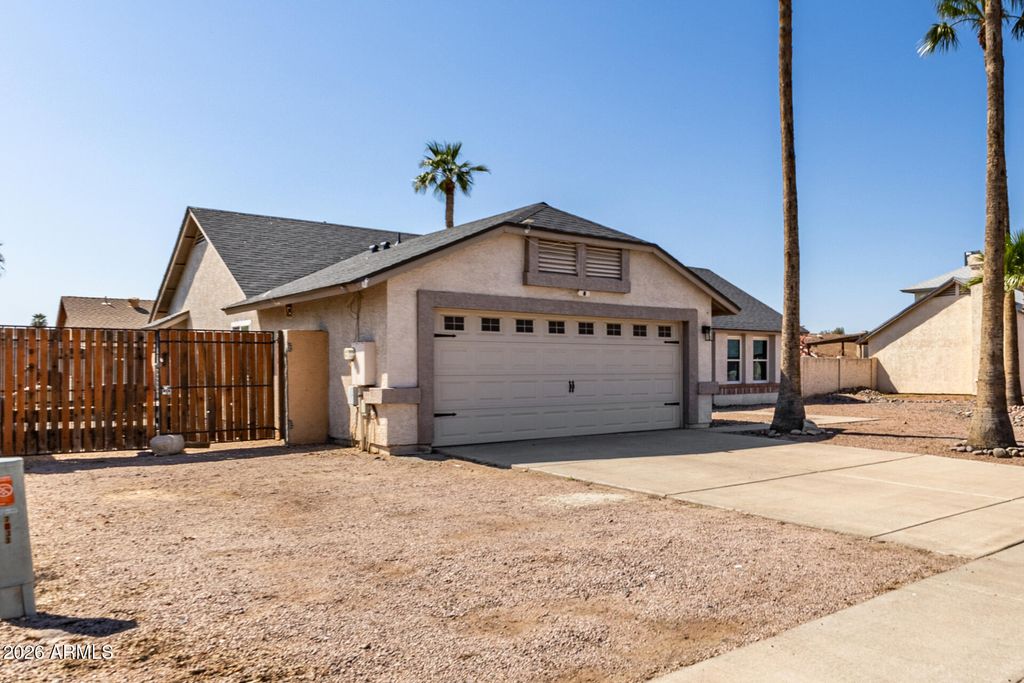 Photo of 7033 W Brown Street, Peoria, AZ 85345 (MLS # 6998627)