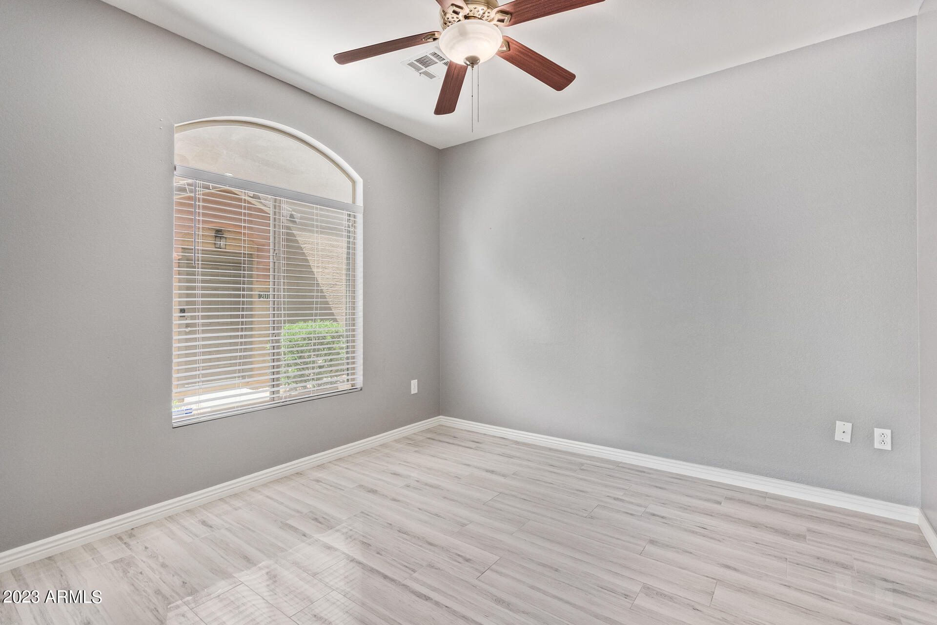 2150 W ALAMEDA Road 1015