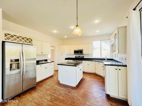 6858 W POTTER Drive Glendale AZ 85308