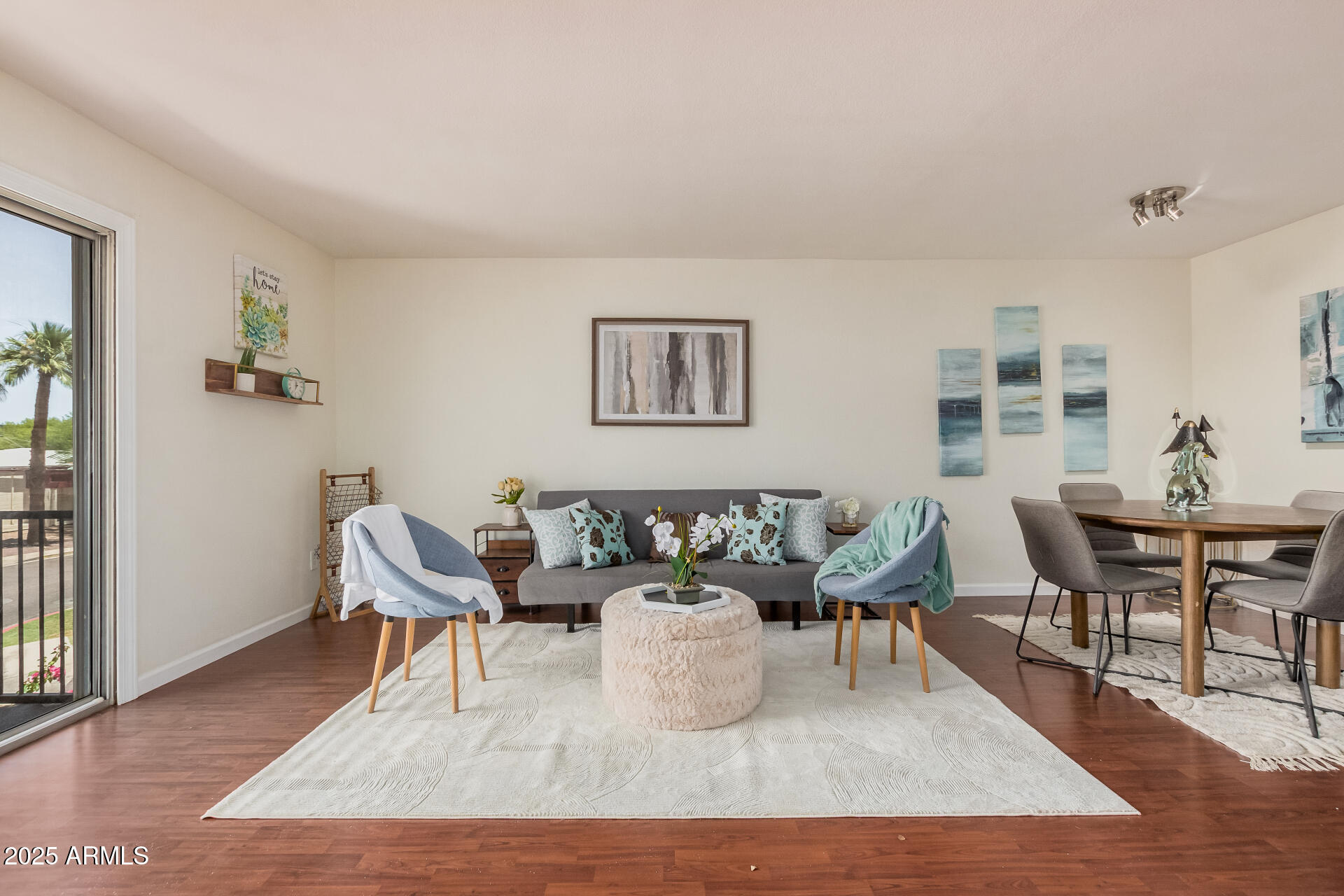 740 W ELM Street 266