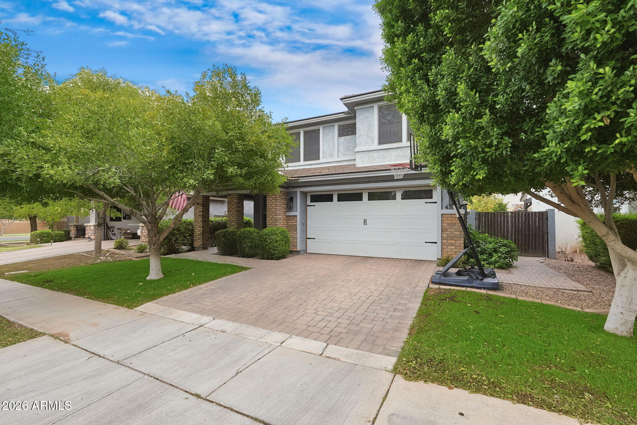 4336 E AMBER Lane