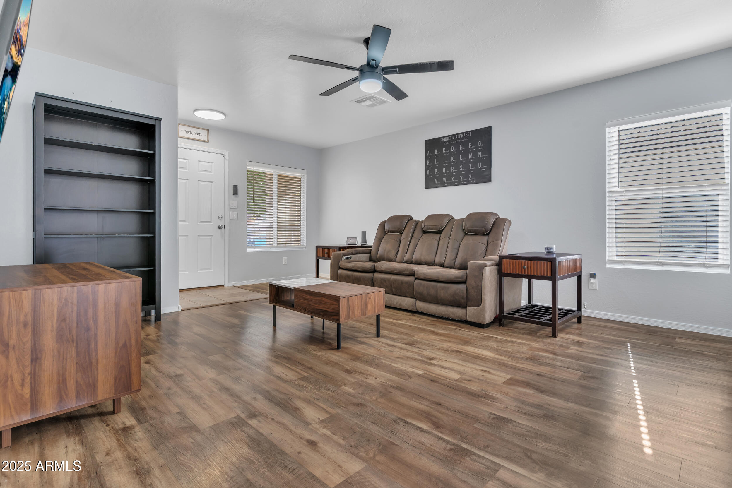 11216 W SELLS Drive