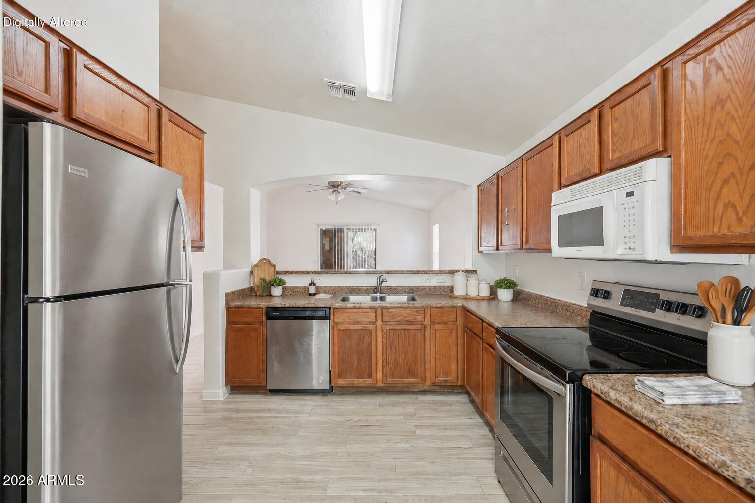 318 N 21ST Circle