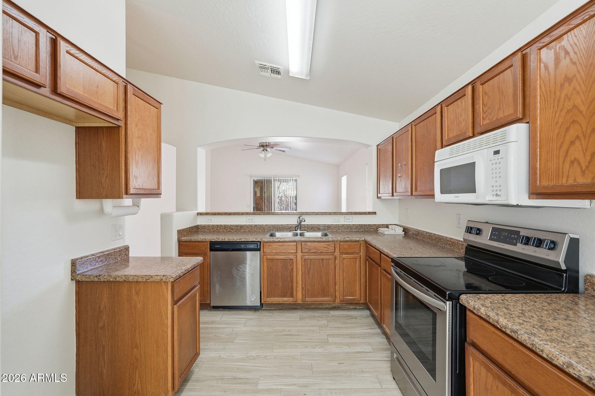 318 N 21ST Circle