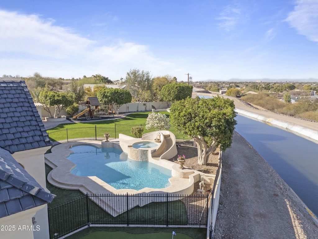 listing image 101