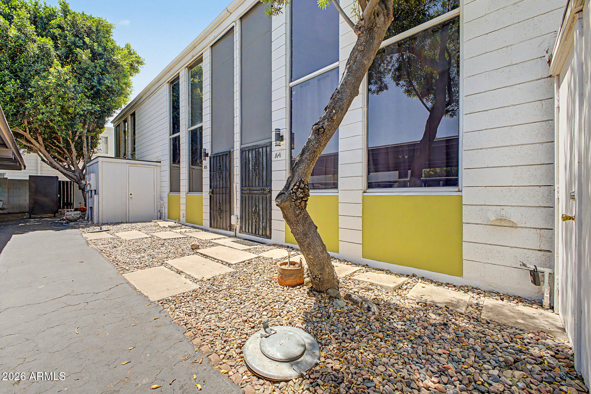 385 W PIERSON Street A4