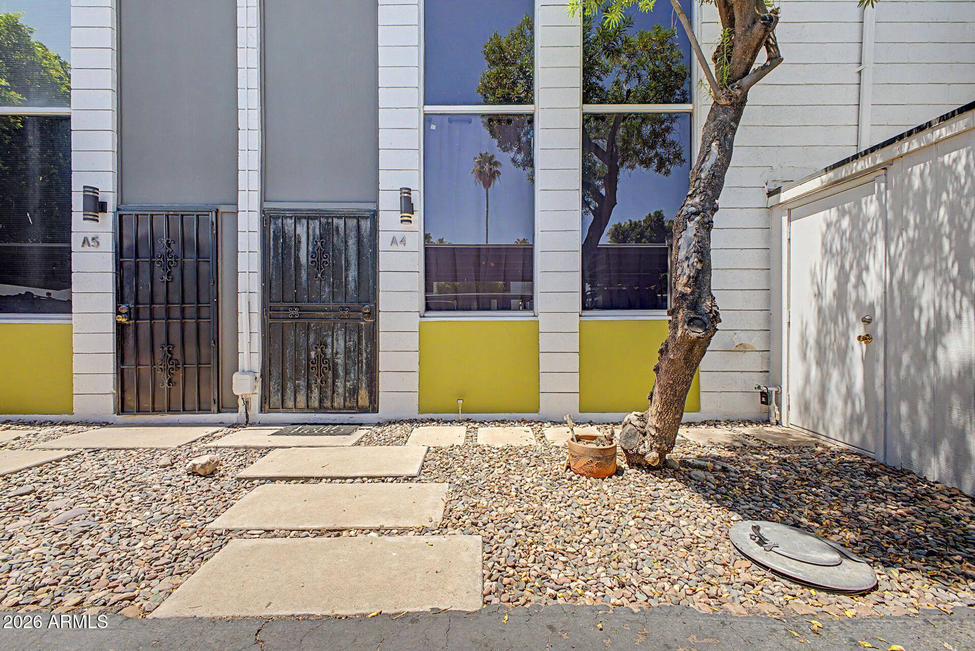 385 W PIERSON Street A4