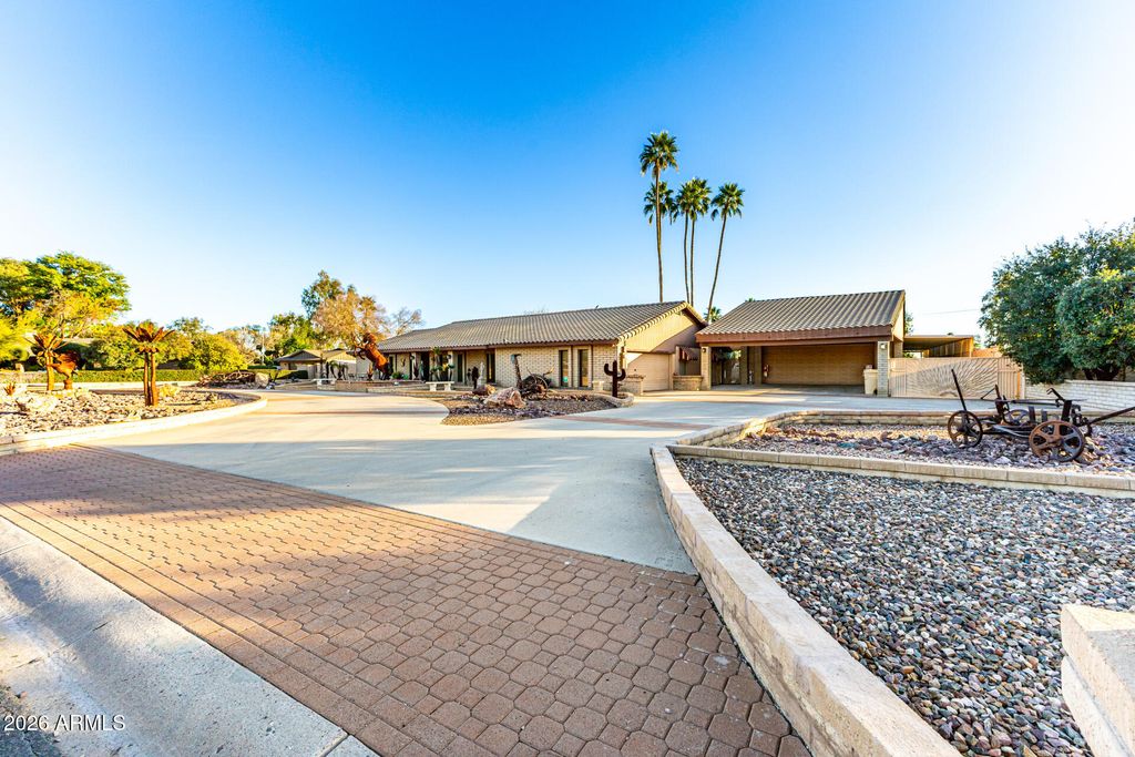 Photo of 6955 W Calavar Road, Peoria, AZ 85381 (MLS # 6976202)