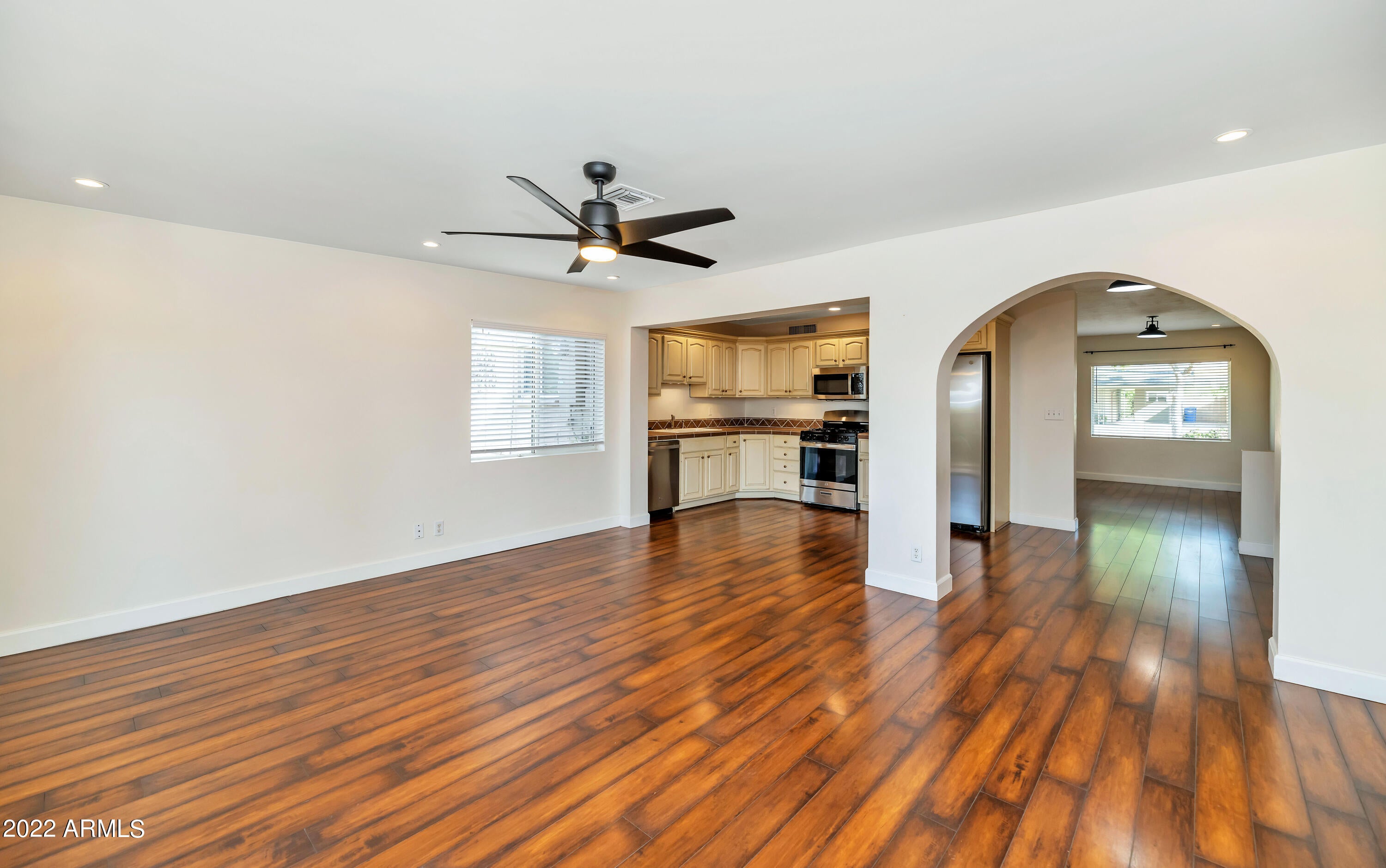 2501 E Highland Avenue