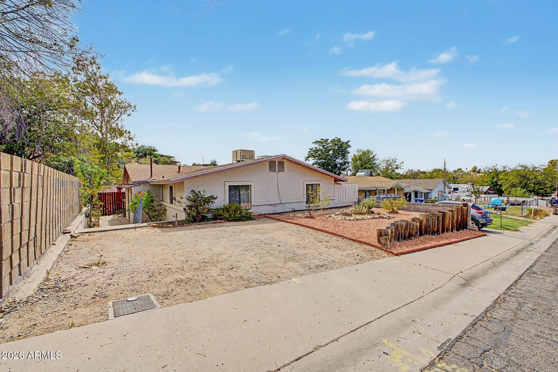 354 N JACKSON Street