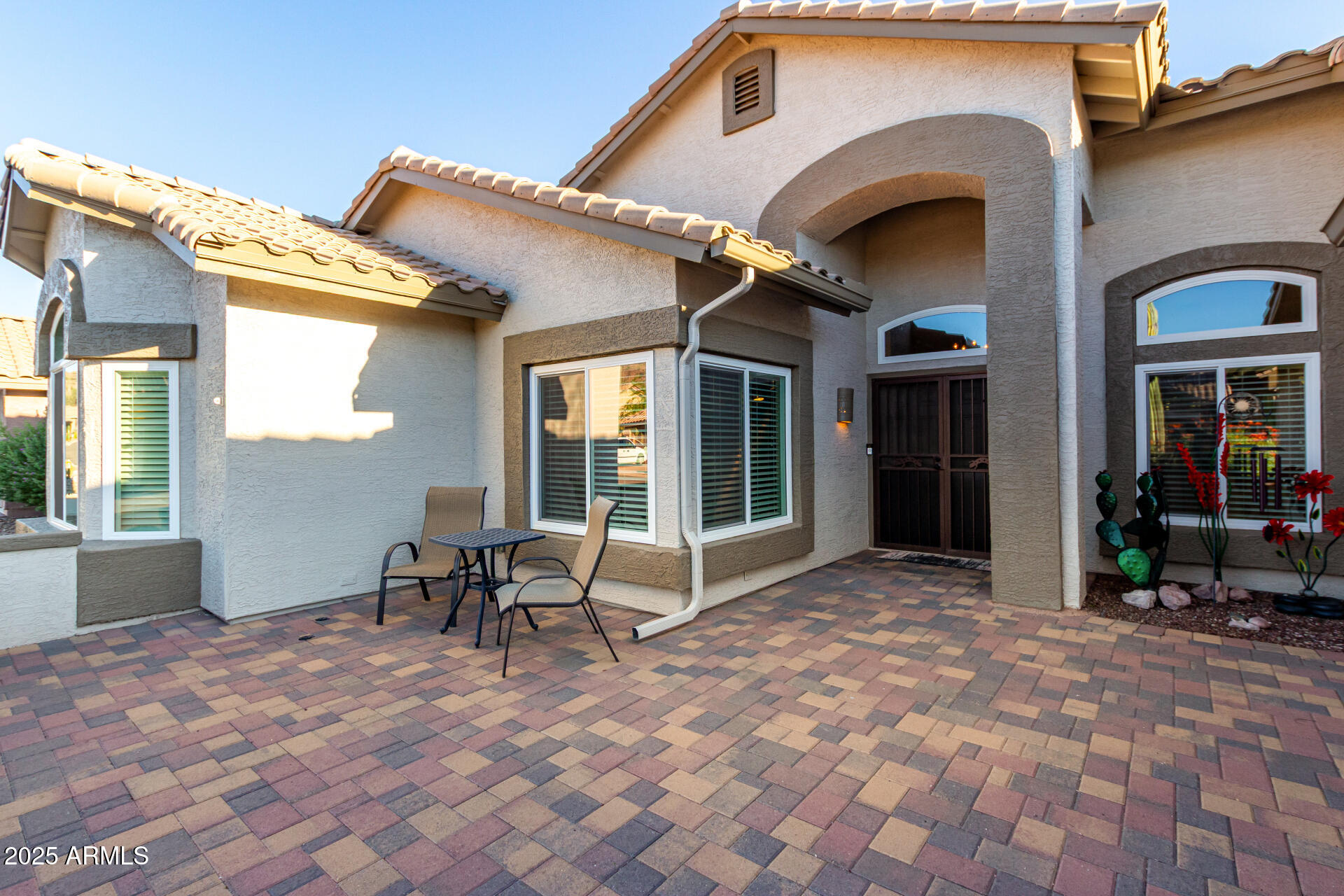 8807 E SAGUARO BLOSSOM Road