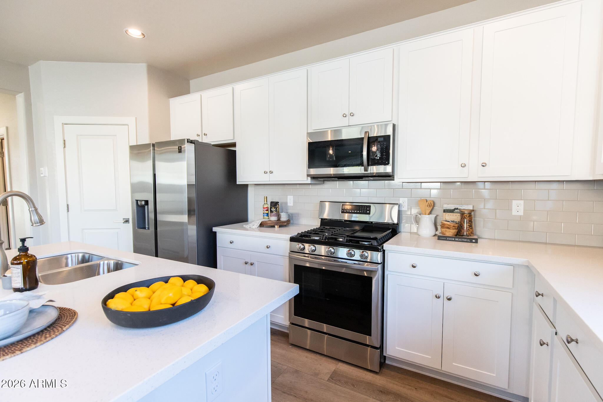 3726 E FLOWER Street