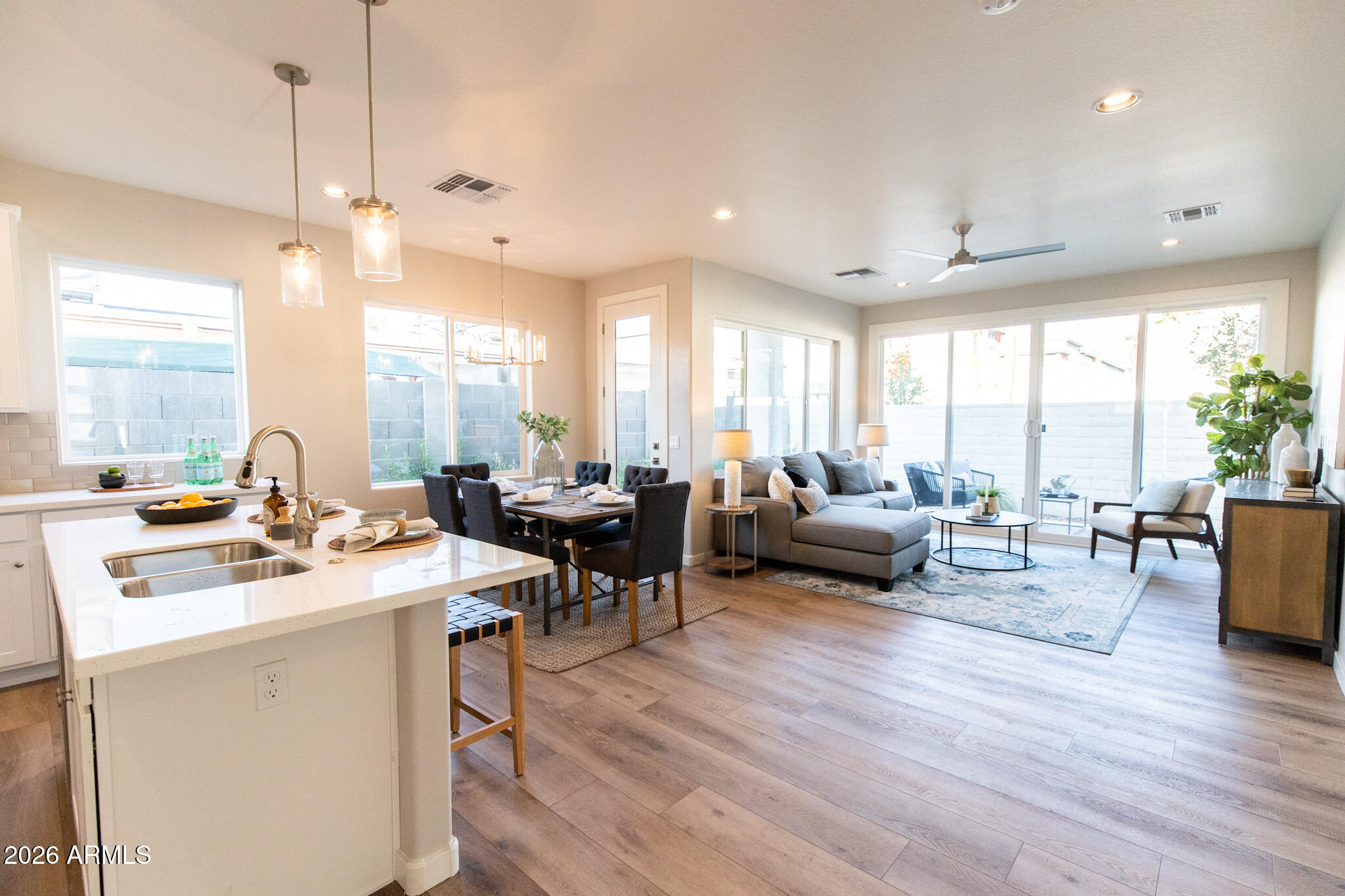 3726 E FLOWER Street