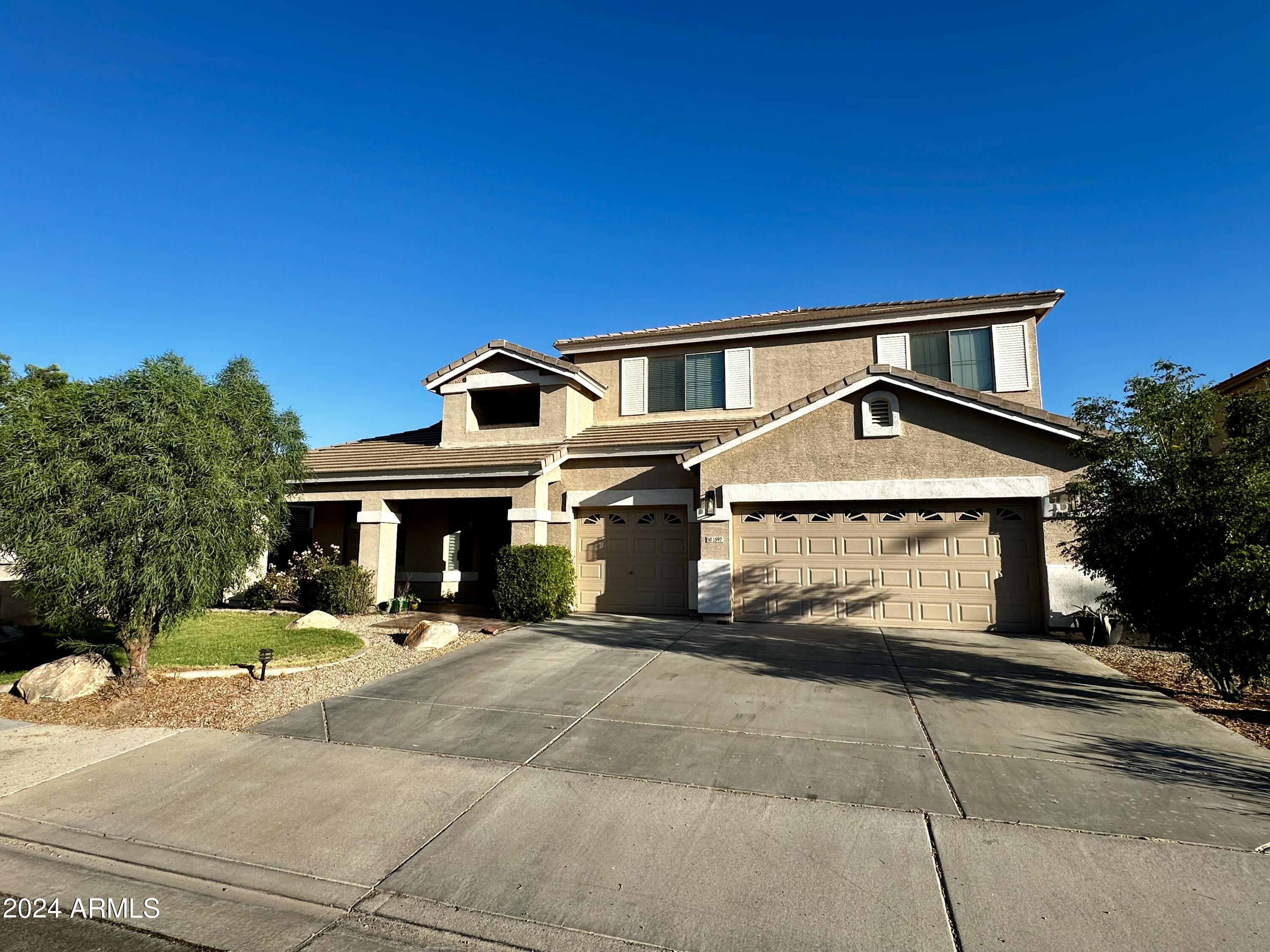 View Chandler, AZ 85286 property