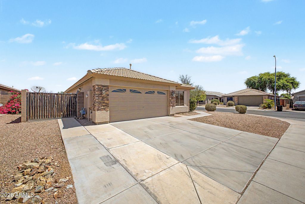 Photo of 12502 W Grant Street, Avondale, AZ 85323 (MLS # 7031288)