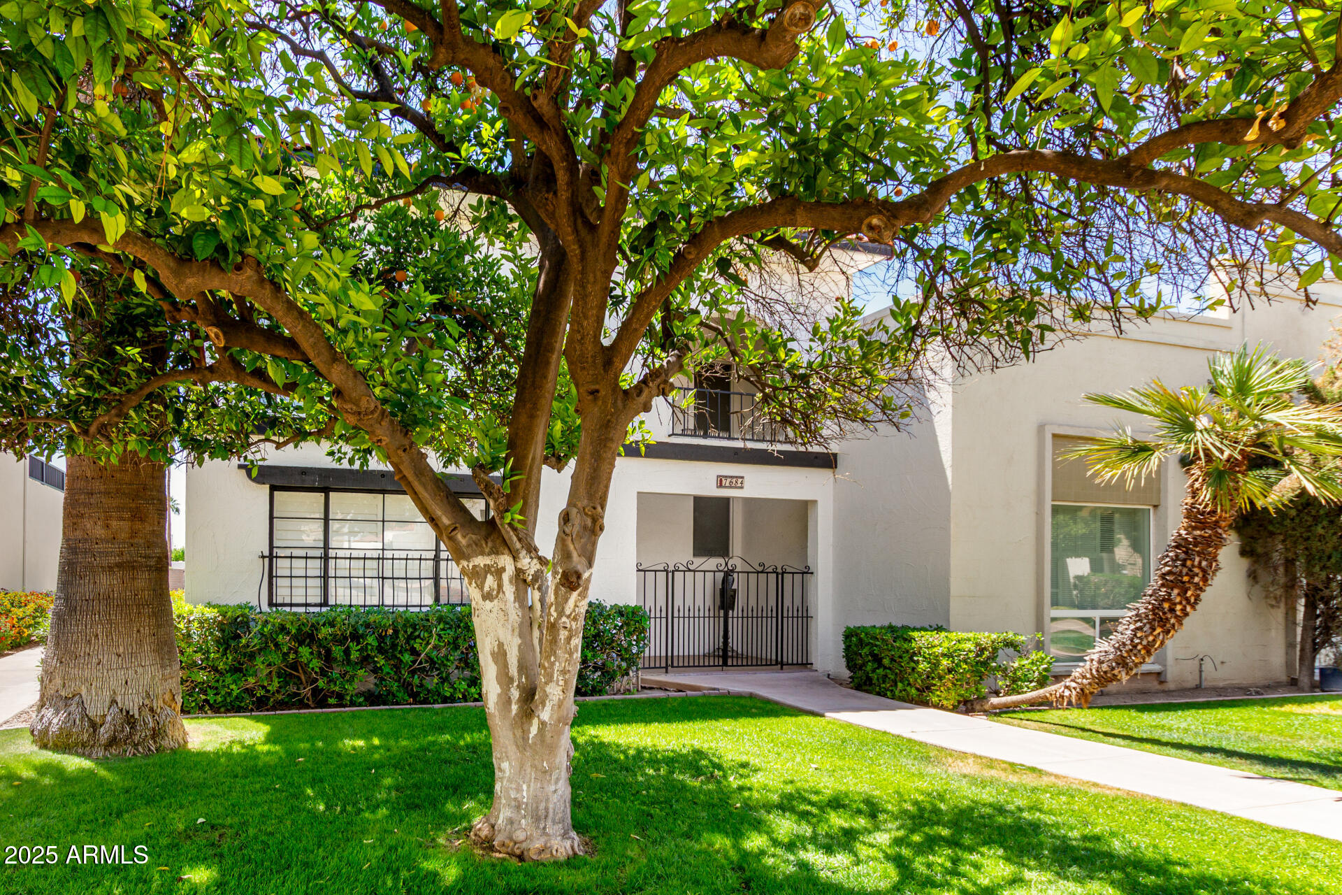 7684 E Minnezona Avenue