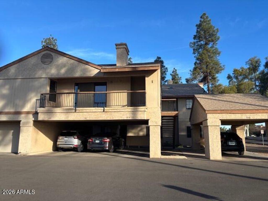 Photo of 6550 N 47th Avenue N #212, Glendale, AZ 85301 (MLS # 6967836)