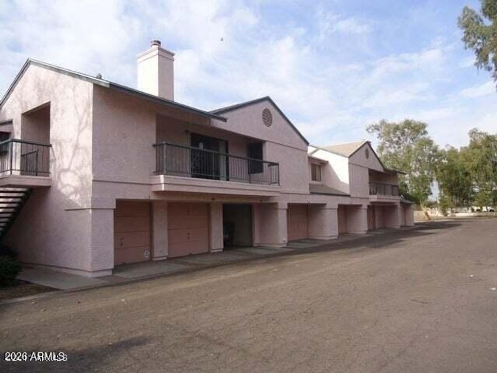 Photo of 6550 N 47th Avenue N #212, Glendale, AZ 85301 (MLS # 6967836)