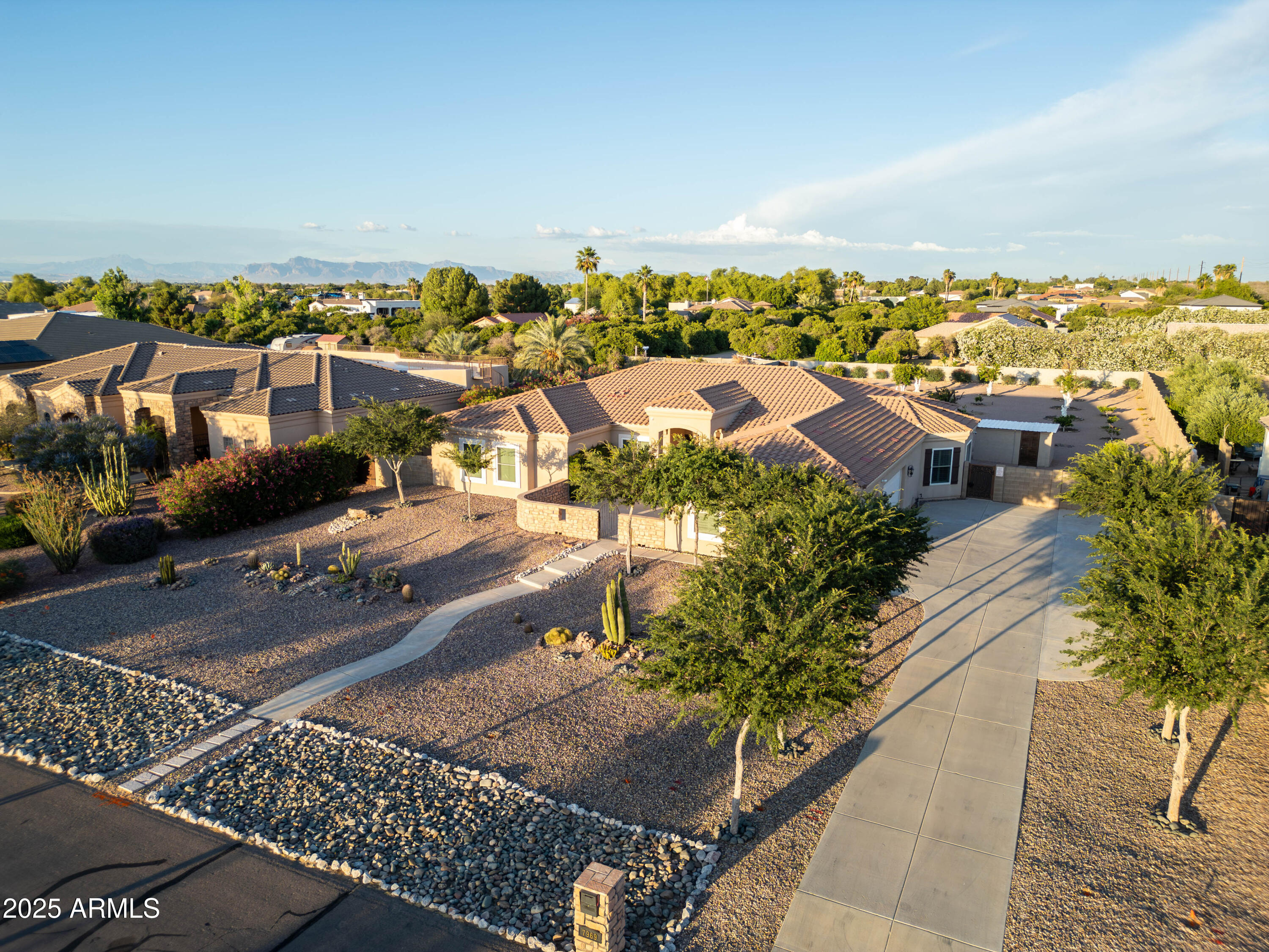 Homes 2 7969 S 172nd Street