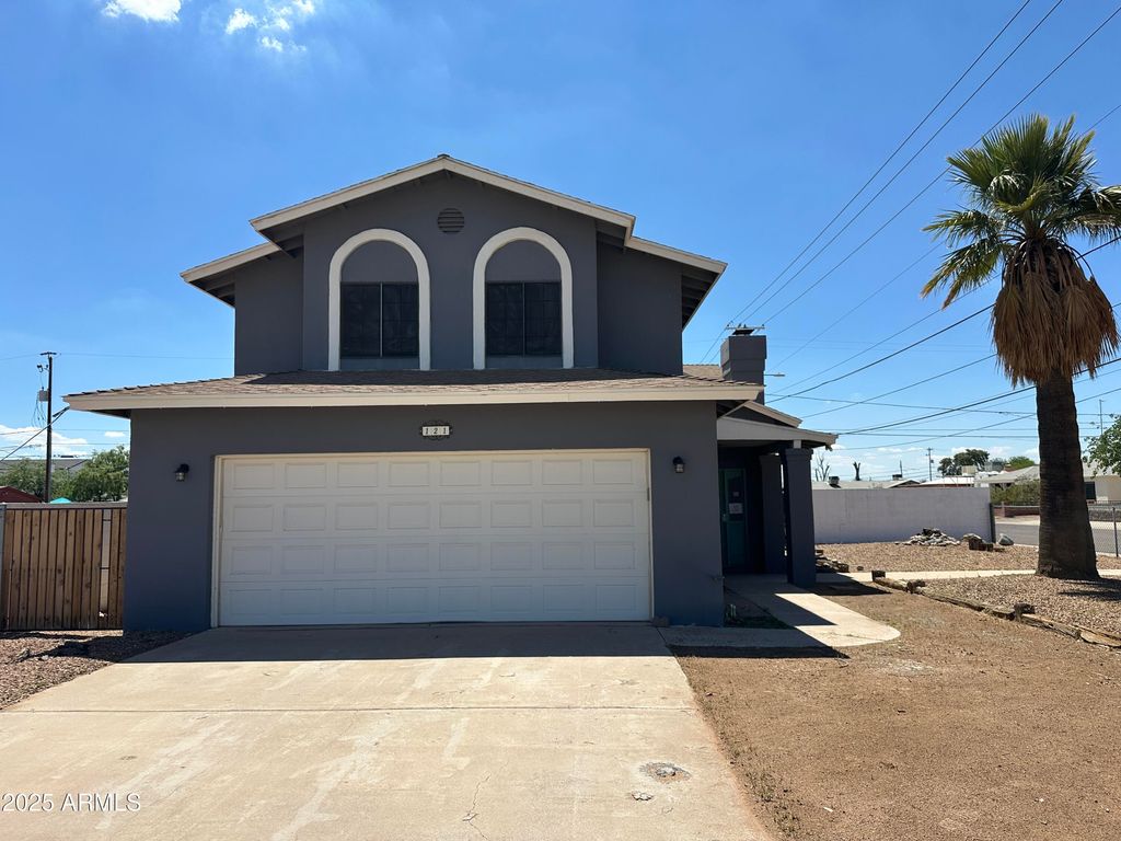 Photo of 121 N Brown Avenue, Casa Grande, AZ 85122 (MLS # 6986528)