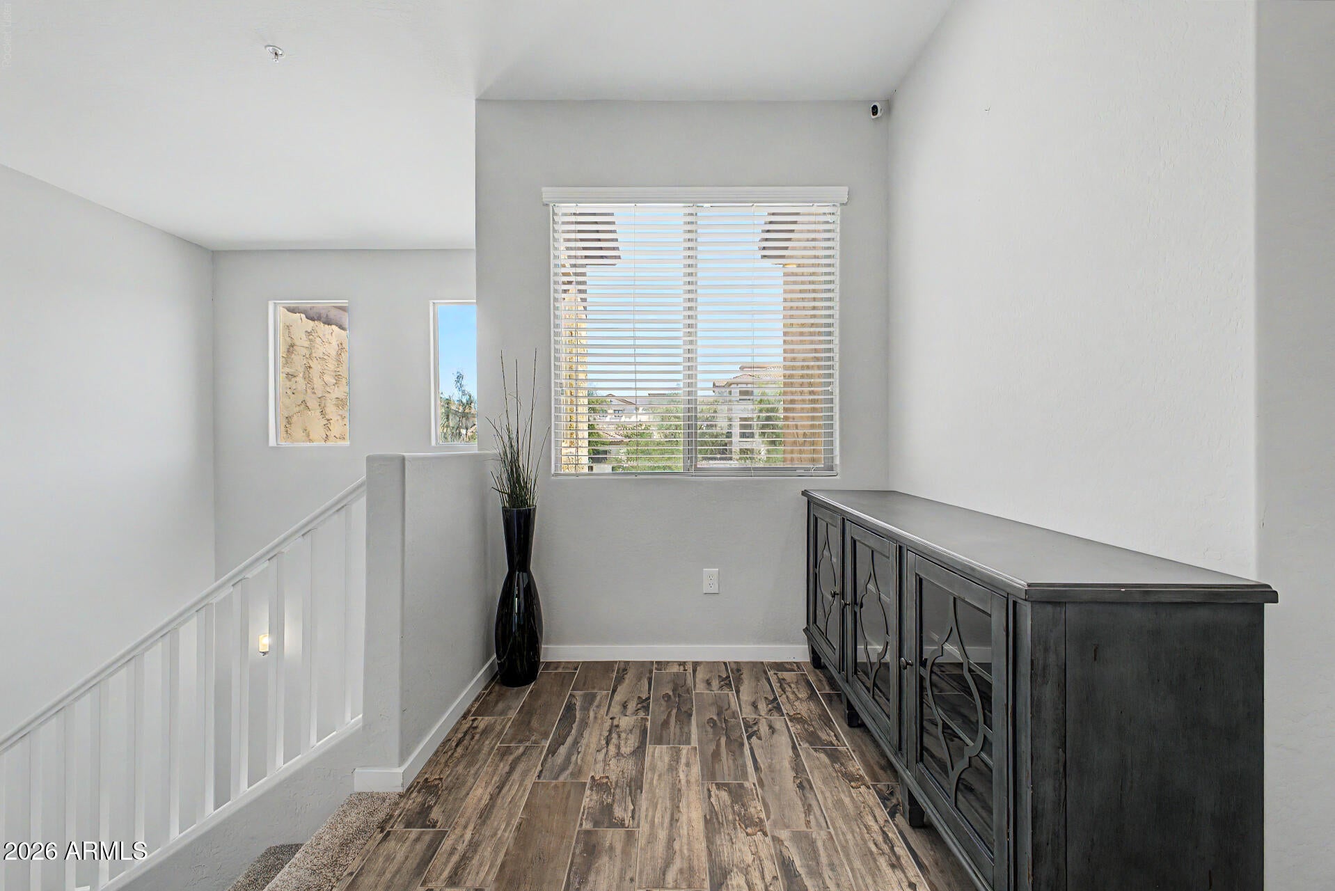 250 W QUEEN CREEK Road 215