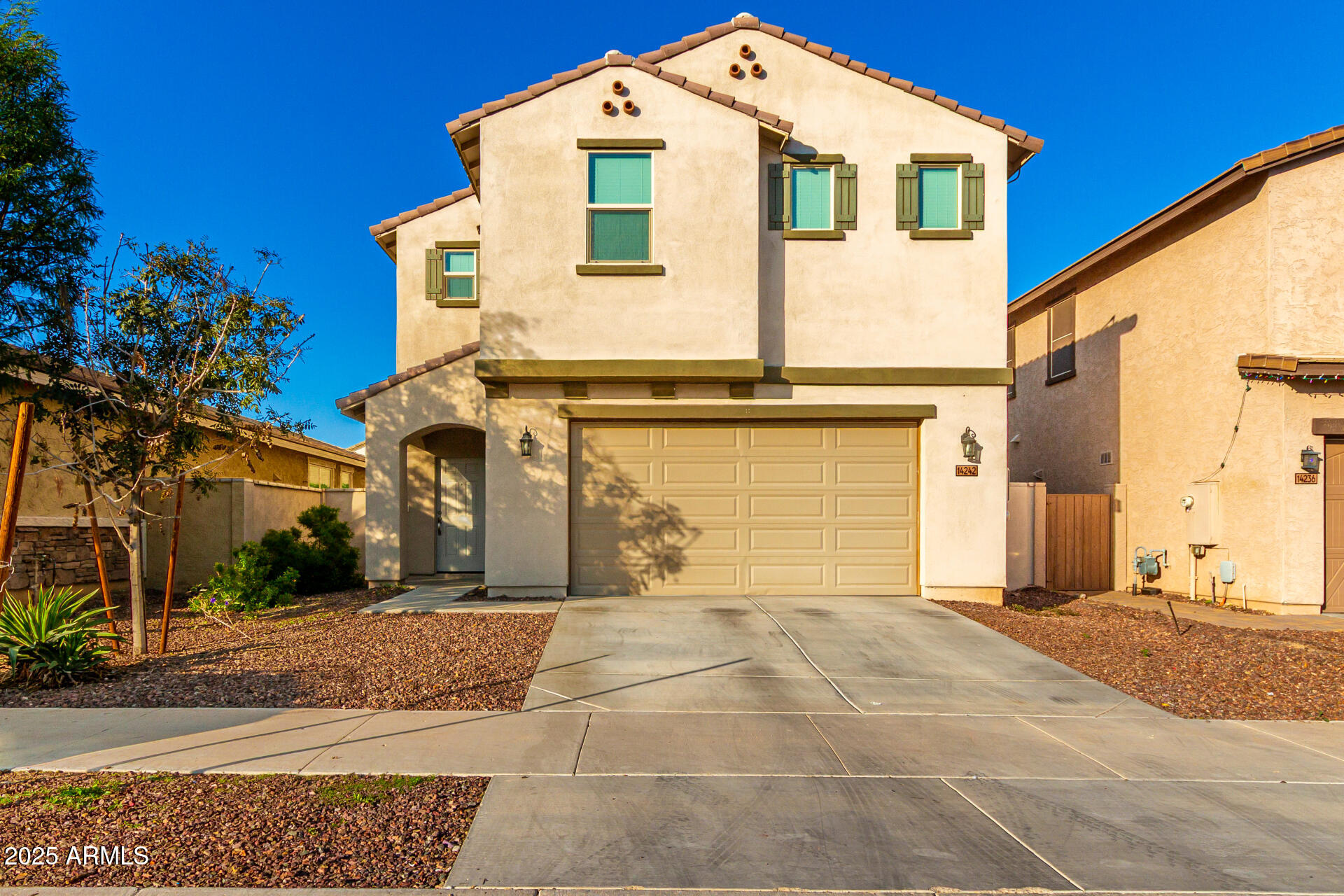 14242 W PERSHING Street