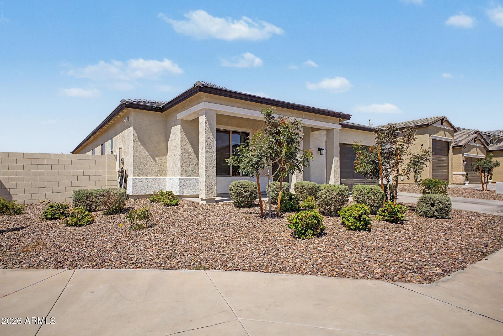 4950 W WEEPING WILLOW Way