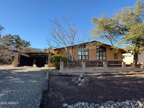 Photo of 1332 S Monte Tesoro Drive, Cottonwood, AZ 86326 (MLS # 7013240)