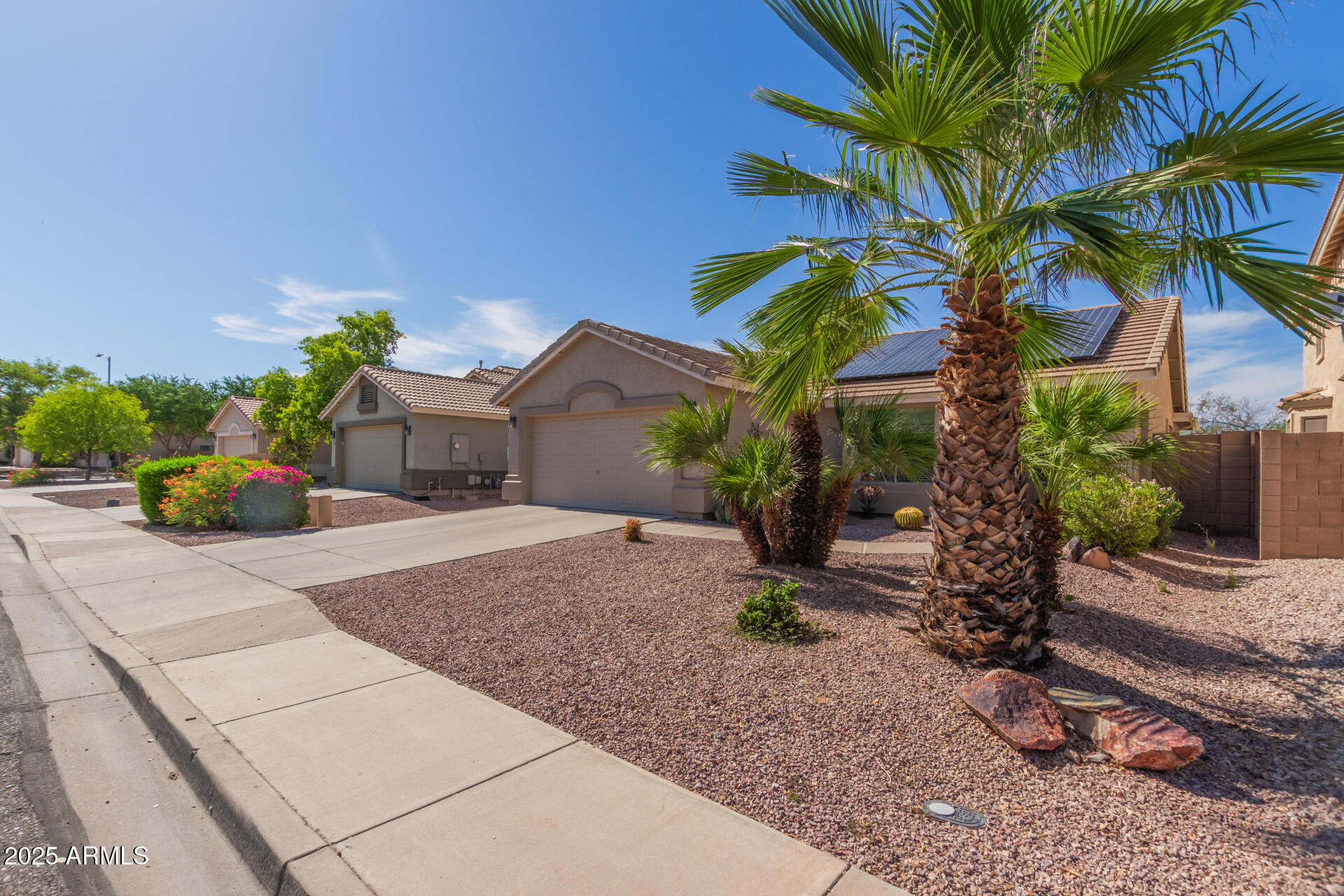 16554 W SAGUARO Lane