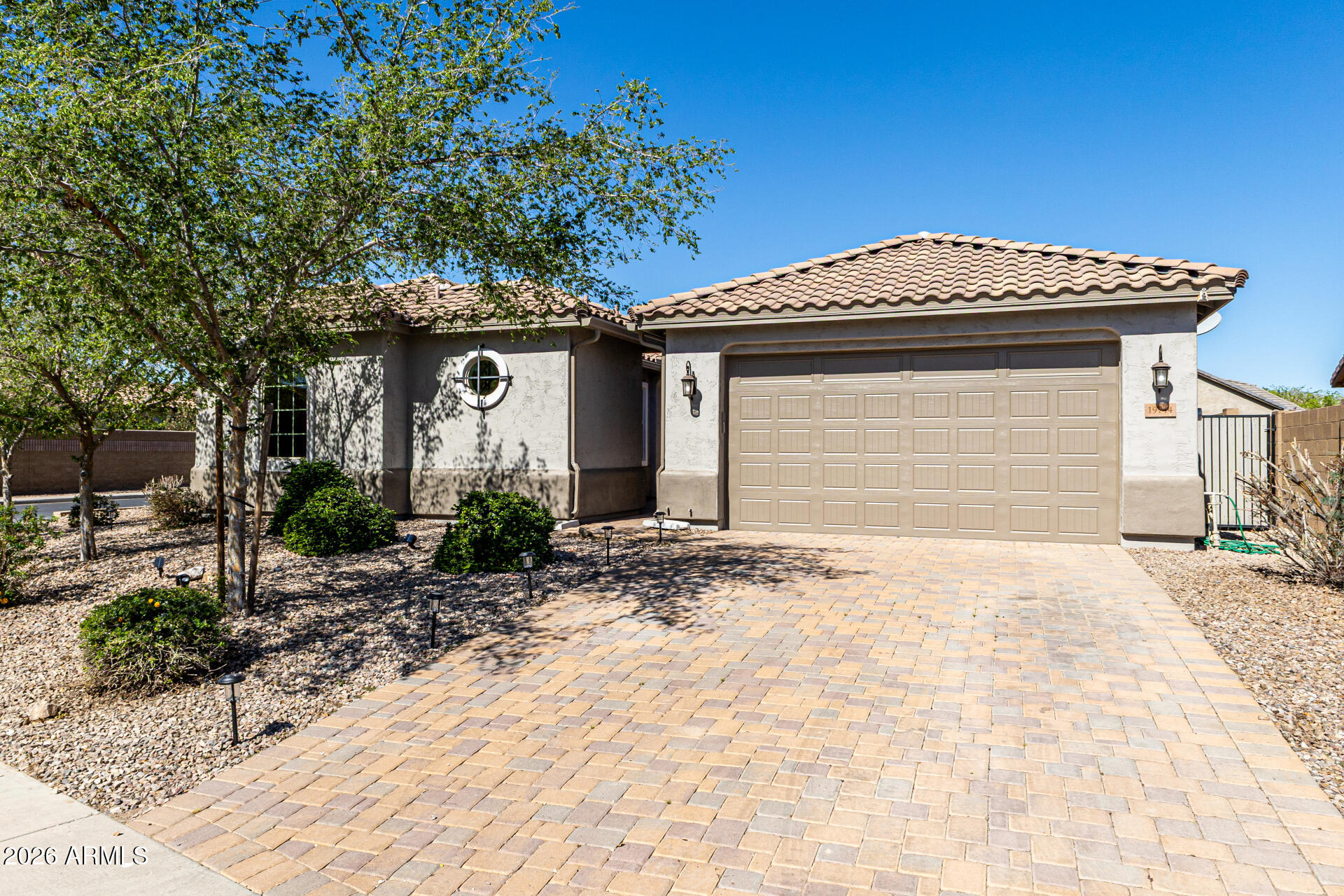 19744 W SHERMAN Street