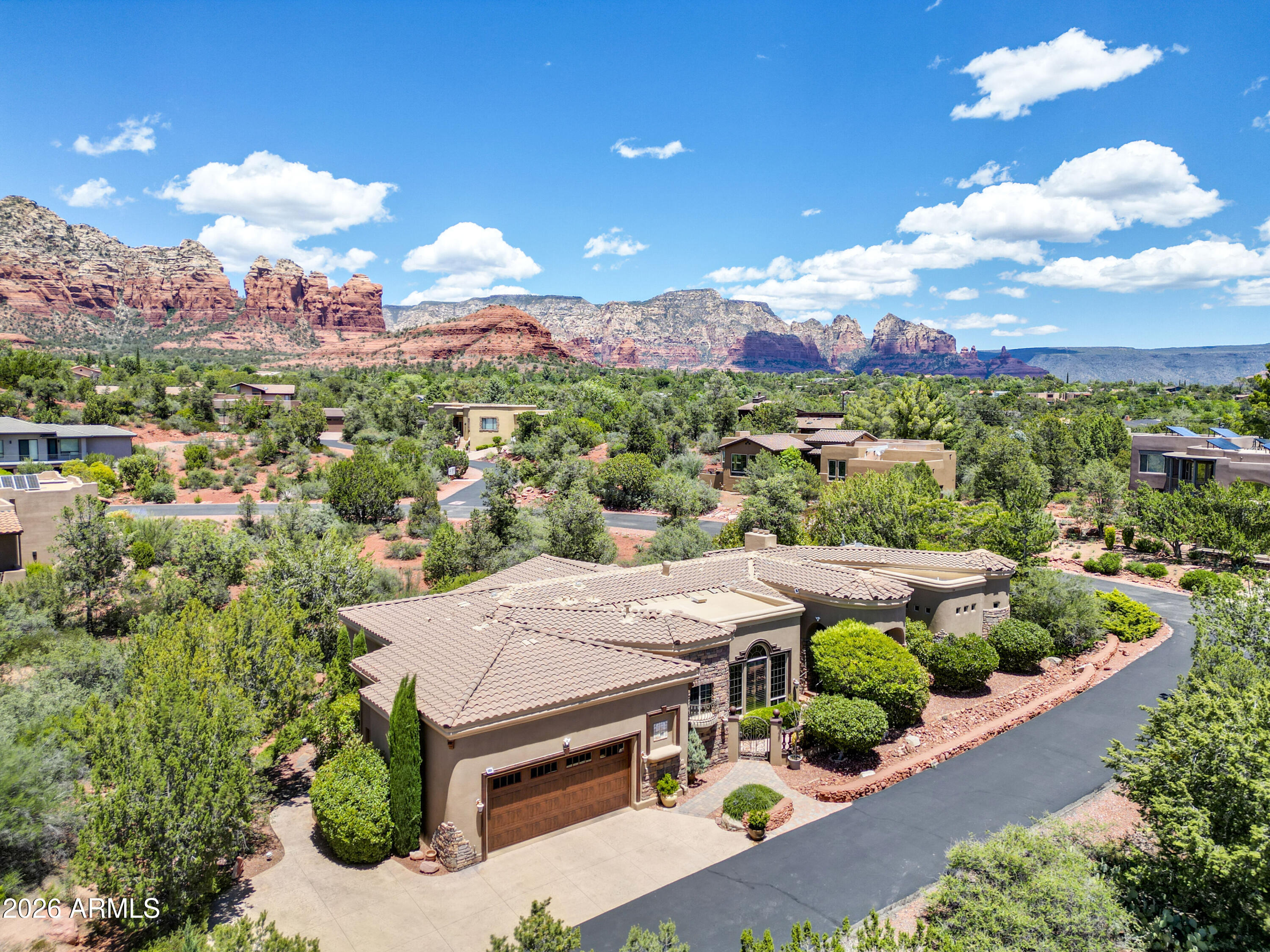 CRIMSON VIEW - Residential