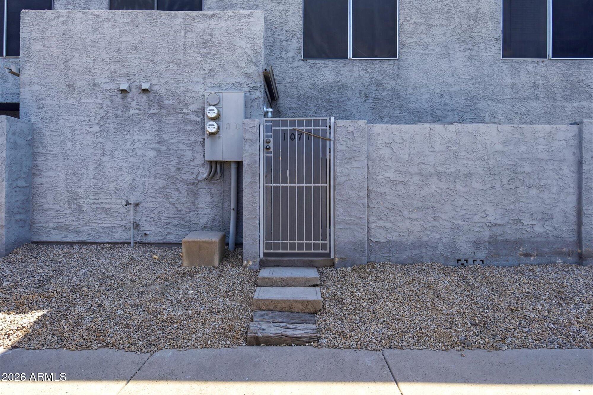 19601 N 7TH Street 1077