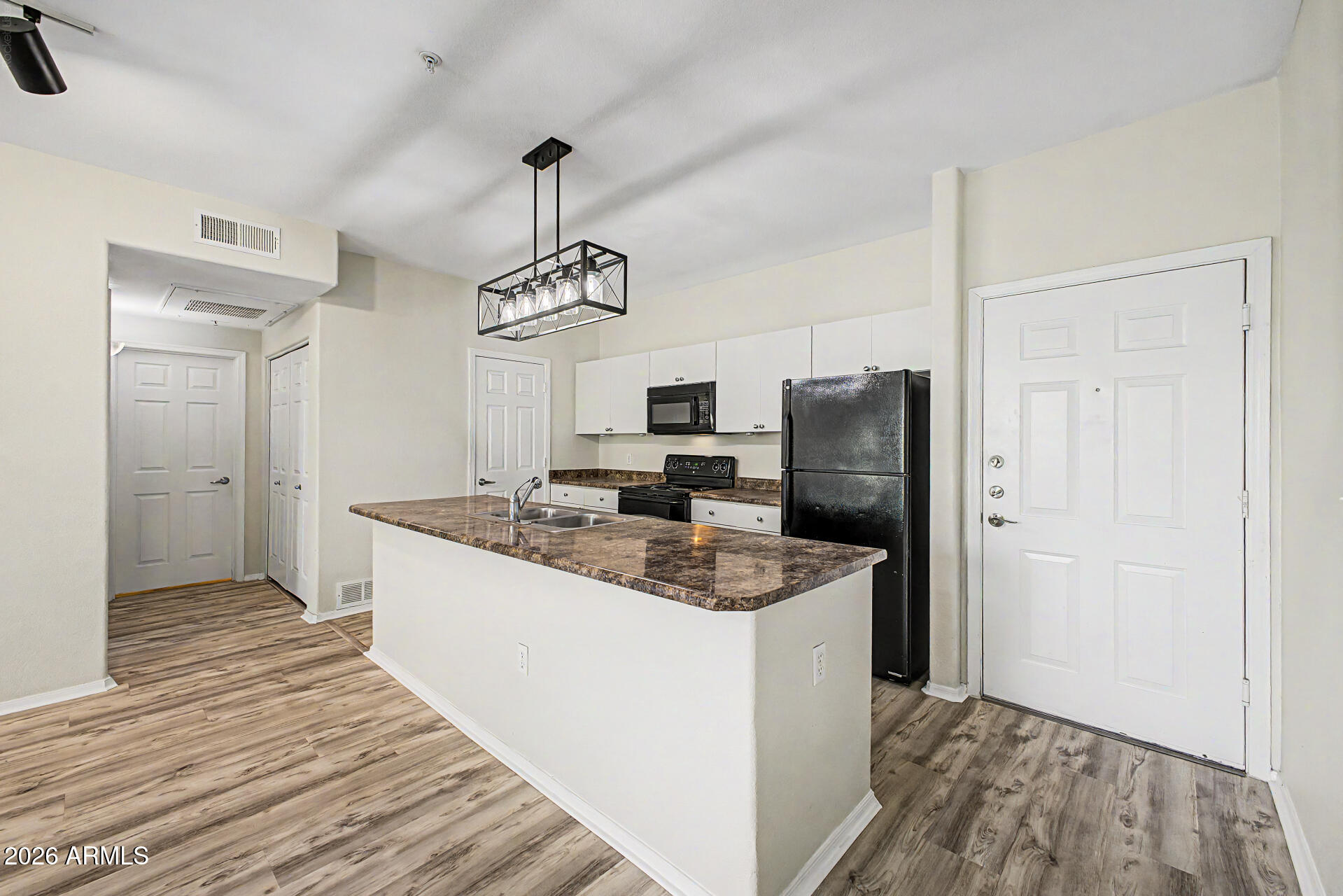 18416 N CAVE CREEK Road 3041