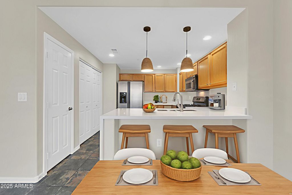 Photo of 20121 N 76th Street #2021, Scottsdale, AZ 85255 (MLS # 6943111)