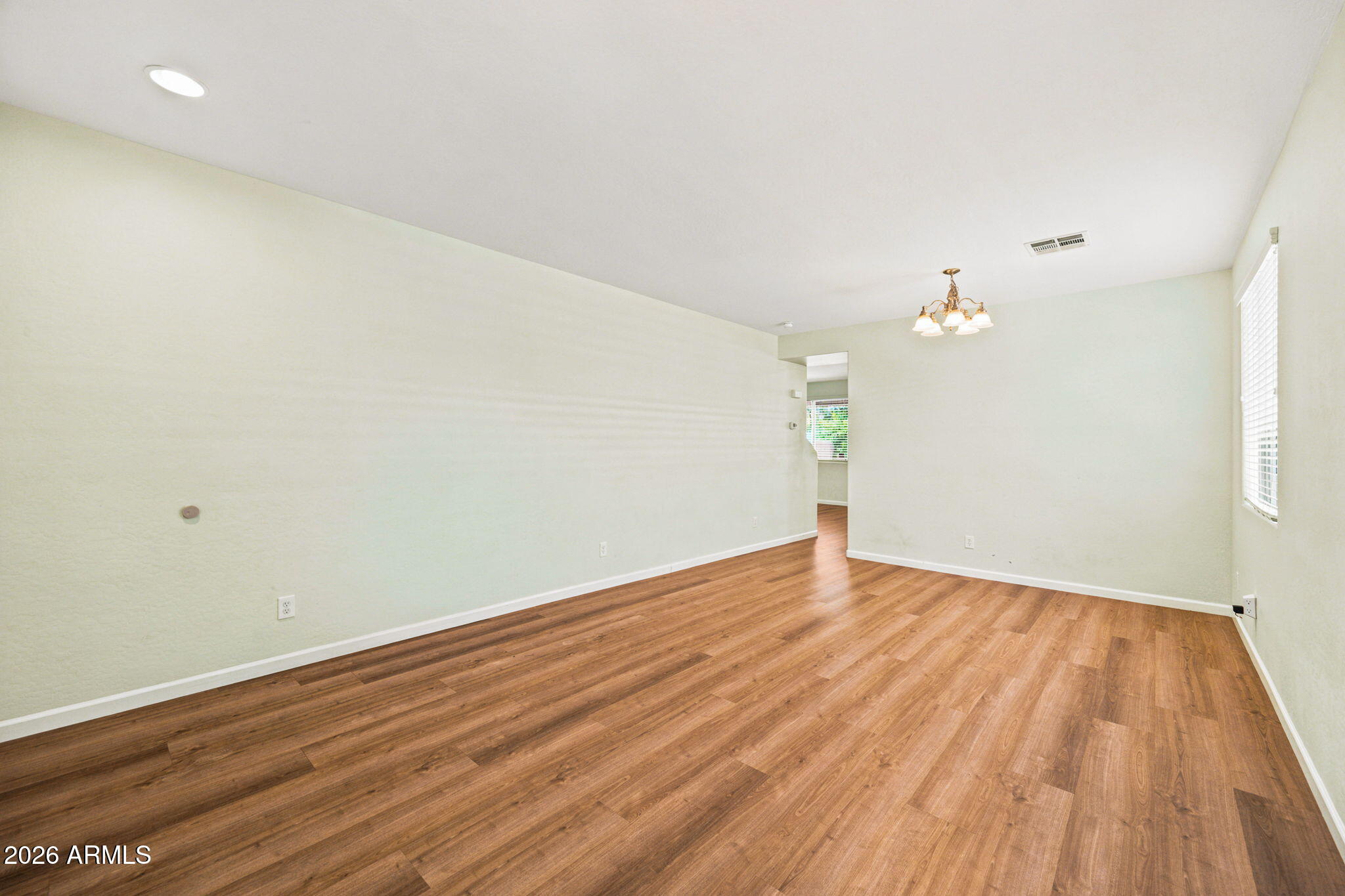 41254 W CAPISTRANO Drive