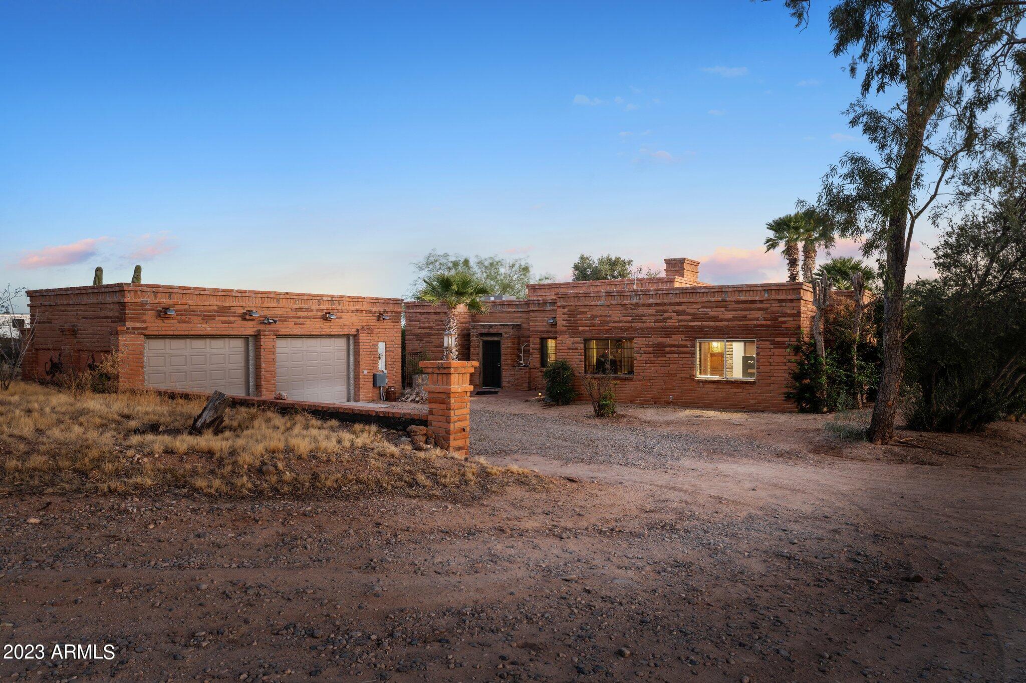 56444 N Vulture Mine Road