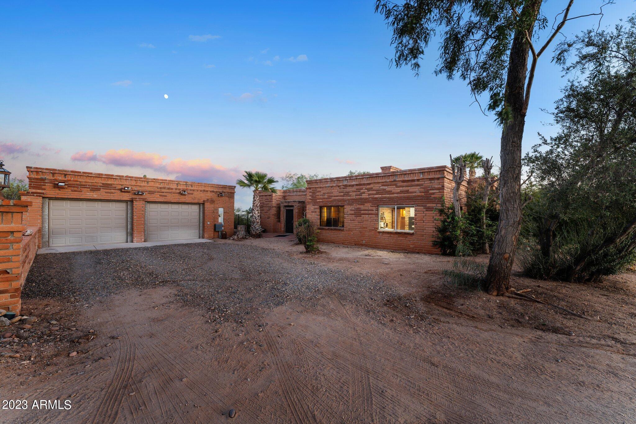 56444 N Vulture Mine Road