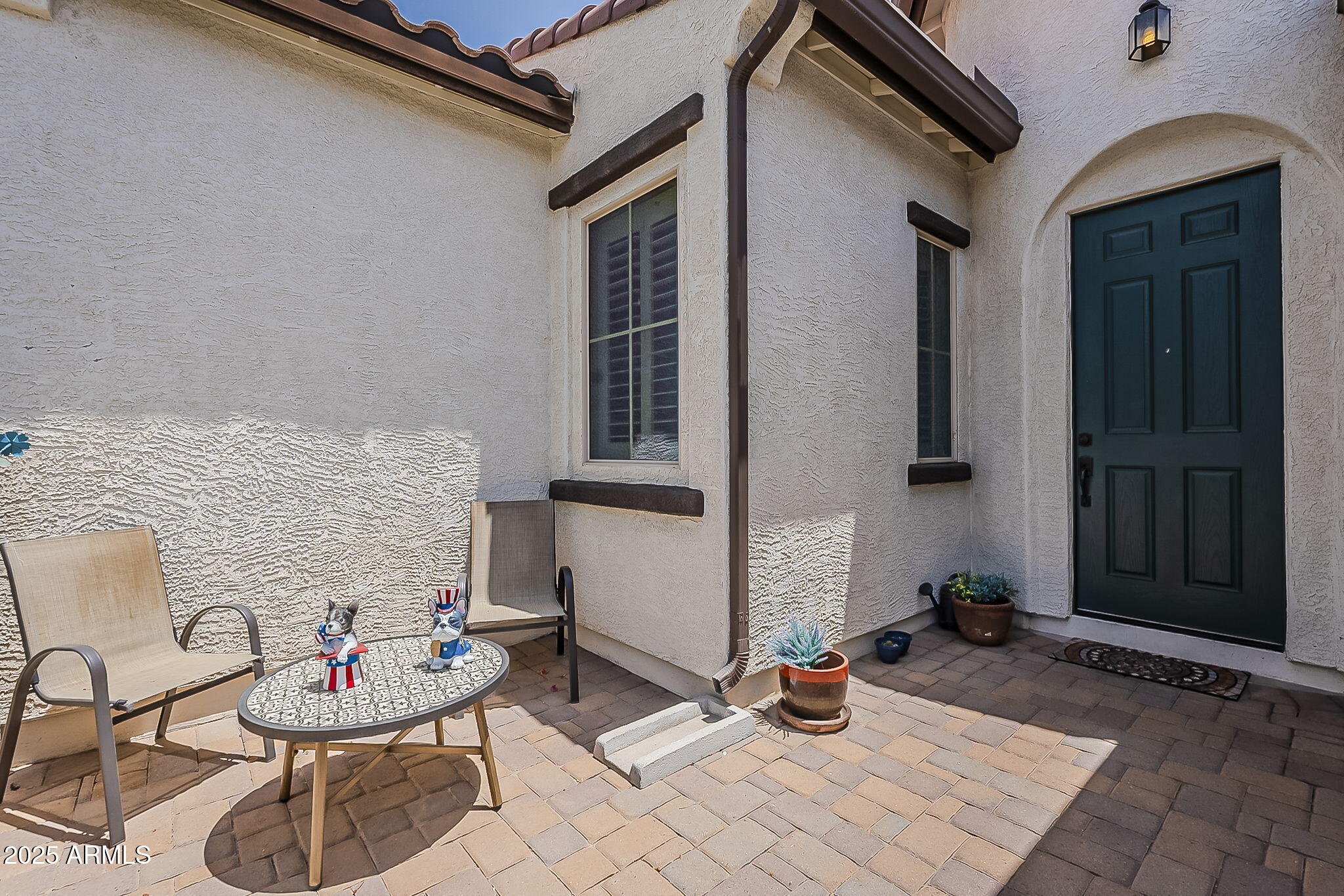 Homes 2 4135 E GRAND CANYON Drive
