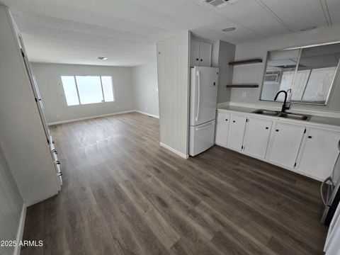 918 S EVANGELINE Avenue Mesa AZ 85208