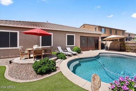 Single Family Residence in Queen Creek AZ 21037 VIA DE ARBOLES -- 41.jpg